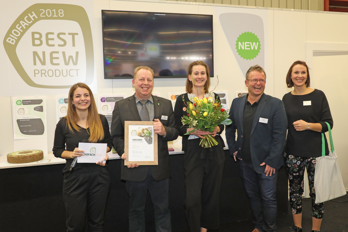 Schrozberger Milchbauern sahnen zum wiederholten Male ab: Cappuccino-Eis zum best new product auf der BioFach gewählt